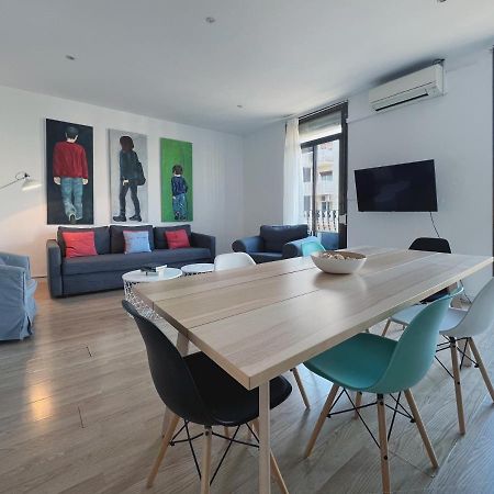 Stay U-Nique Apartments Casanova Barcelona Exterior photo